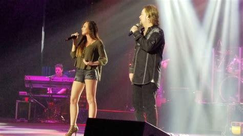 Apr 13, 2021 · travis tritt's wife, theresa nelson tritt, has been by his side for the past 26 years and they have been married for 24 of those years. Travis & Tyler Reese Tritt Duet - YouTube