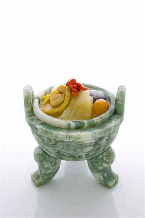 With waffle town indulge into the luxury of bringing your dining experience at your fingertips. Jin Shan Lou @ Marina Bay Sands (Tower 1)