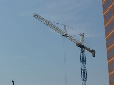 Find out how much a crane or tower operator get paid in your area. How Much Do Crane Operators Get Paid? | Chron.com