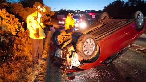 Hombre Queda Lesionado Tras Volcar Su Auto En La Guanajuato Silao