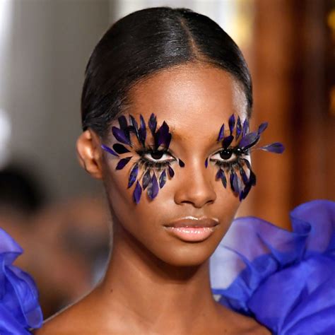 These Dramatic False Lash Looks Prove Beauty Trends Are Bolder Than
