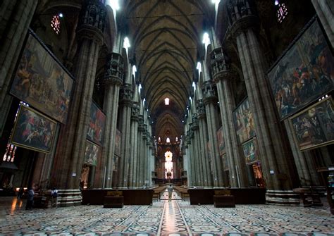 7 Biggest Churches In The World