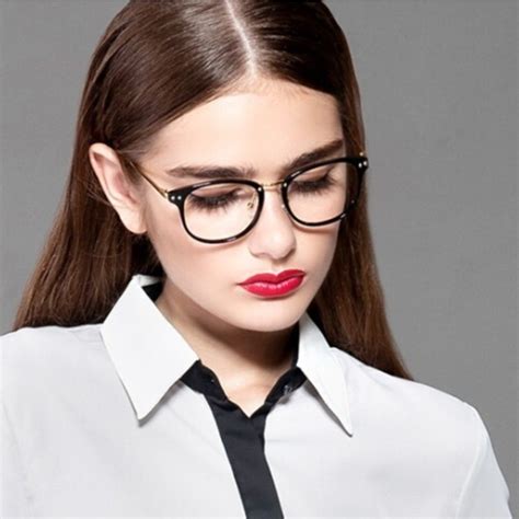 2016 Fashion Brand Design Glasses Frames Eyeglasses Frame For Women Myopia Optical Mujer Oculos