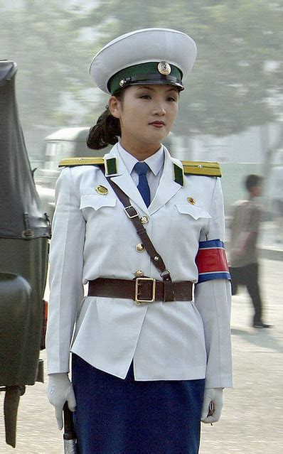 Pyongyang Traffic Policewoman A Fine Looking Traffic Contr Flickr