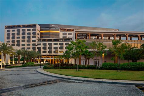 The Westin Doha Hotel And Spa Deluxe Doha Qatar Hotels Business Travel