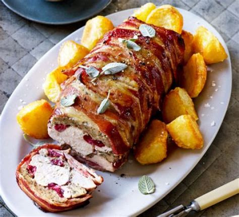 Make your festivities more fun with a game of christmas trivia questions and answers or use our trivia lists for a christmas trivia quiz. Roast turkey breast wrapped in bacon recipe | BBC Good Food