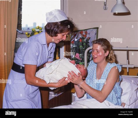Maternity Ward Uk Midwife Hi Res Stock Photography And Images Alamy