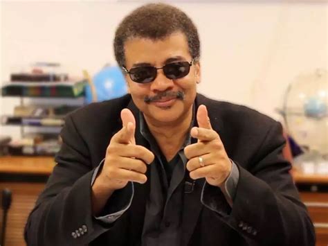 Heres Why Neil Degrasse Tyson Is The Coolest Scientist Alive