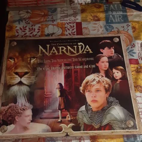 CHRONICLES OF NARNIA Lion Witch Wardrobe Board Game Brand New Neca