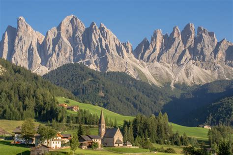 Long Weekend Hiking Trip To Tyrol Austria And Dolomites Italy Whattrips