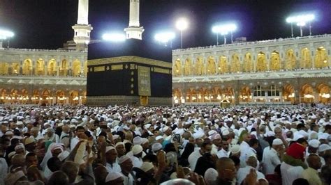 Saudi Arabia Hopes For Religious Tourism Boost BBC News
