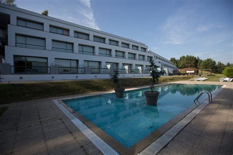 Jūs varat sazināties ar uzņēmumu pa. Monte Prado Hotel & Spa | Portfólio | Brand 22 Creative Agency