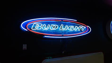Bud Light Neon Sign G289 The Eddie Vannoy Collection 2020