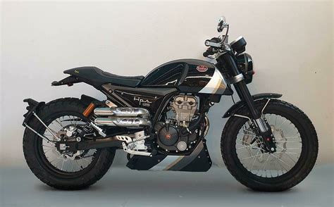 Mondial has updated their entry level bike, the hps 125, for the european market. FB MONDIAL - HPS 125 - ABS