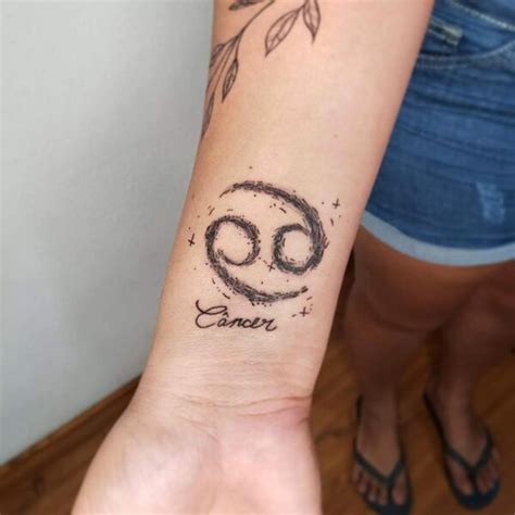 Ruled by the moon and characterized by the crab, cancer has so much going on speaking up is key, because turning inward with emotions means that those emotions may erupt unexpectedly. 53 Captivating Zodiac Cancer Tattoos for Women that You'll ...