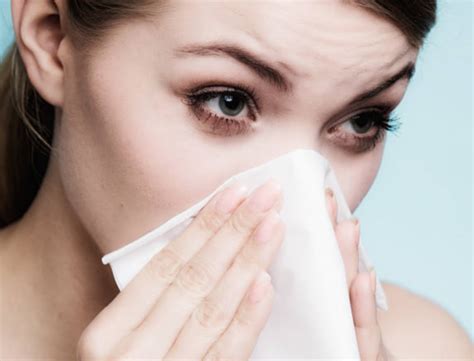 Nez Qui Coule Et Qui Pique - remède allergie pollen | Allergie pollen, Nez qui coule, Yeux qui piquent