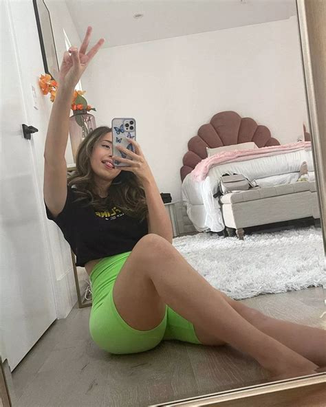 I Wanna Feel Pokimane S Thicc Thighs And Ass All Over My Face Nudes