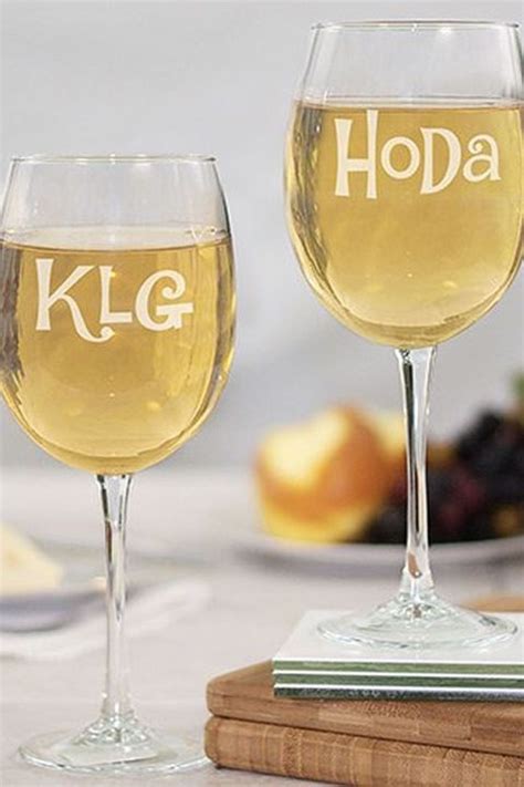 Gift ideas for a good female friend. 30 Best Friend Gift Ideas - Cute Christmas Gifts for Your ...