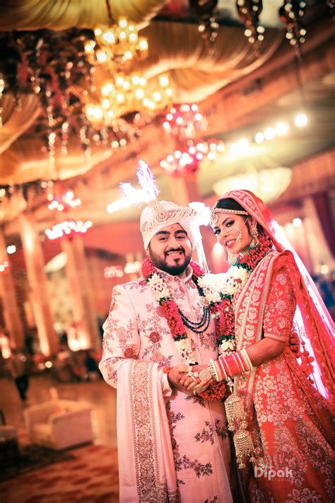 Indian Wedding Couple Photography Couples Of Dipak
