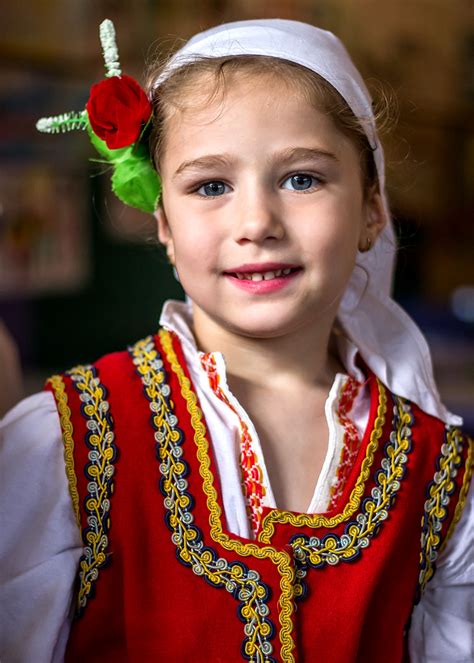Macedonian Pearl A Beautiful Macedonian Girl Is Portrait E Flickr