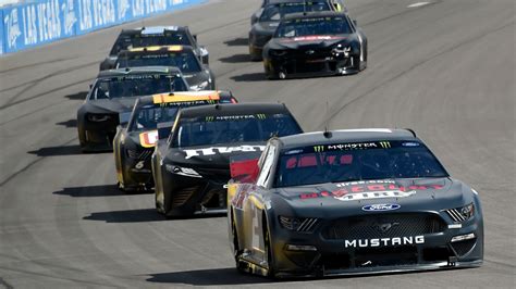 Here is the current method that nascar uses to determine the official starting lineup for the race each week. Las Vegas NASCAR Fantasy Racing Preview - 2019 Pennzoil ...