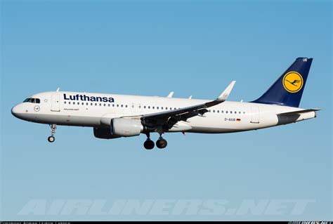 Airbus A320 214 Lufthansa Aviation Photo 6842349
