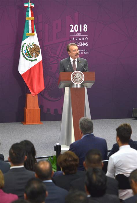 Entrega de la presea Lázaro Cárdenas Día del Politécnico Presidencia