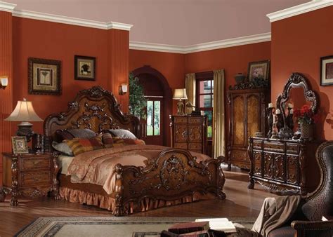 Traditional Antique Carved Wood Cherry Queen King Bed