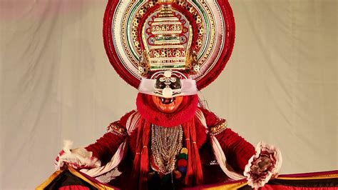 Bbc Radio 4 Womans Hour The Art Of Chutti Kathakali Performance Make Up Advice To Your