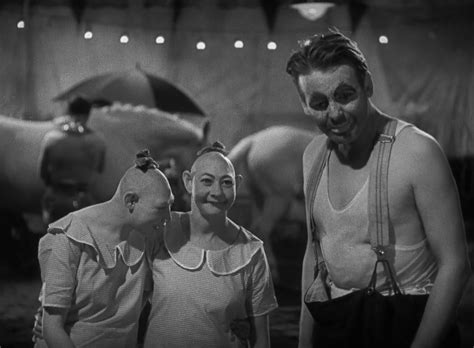 The Ethics Of Tod Browning S Freaks 1932 Popoptiq