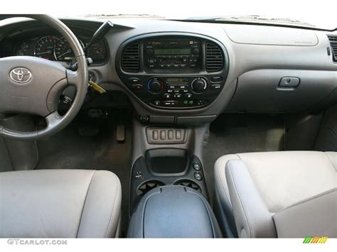 2005 Toyota Sequoia Sr5 4wd Light Charcoal Dashboard Photo 46976097