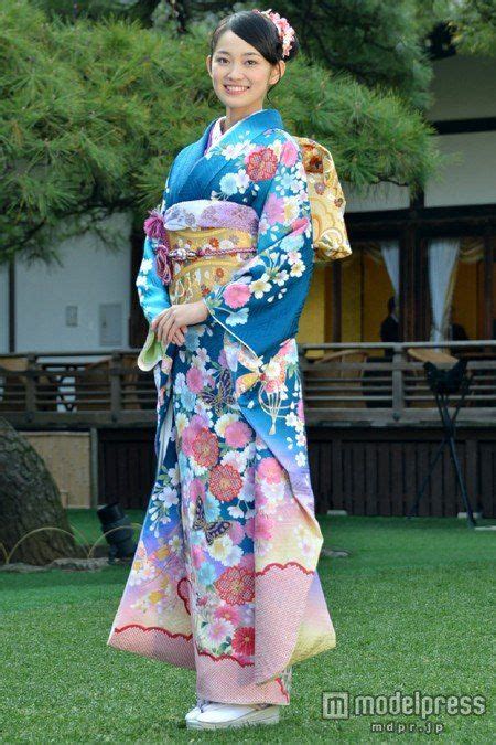 （画像20 26）武井咲、剛力彩芽らオスカー美女が艶やか晴れ着姿で集結 asian fashion fashion ao dai