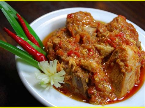 Resep Masakan Nusantara Ayam Rica Rica Pedas Khas Manado Hari Libur
