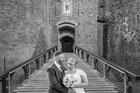 Castell Coch Wedding Photographer Guide To Marriage Photography