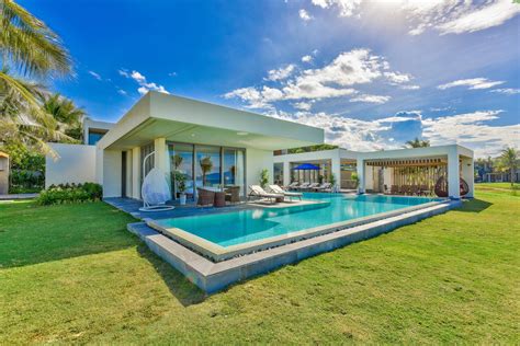 The Ocean Villas Resort Luxury Beach Villa For Rent Da Nang 2021