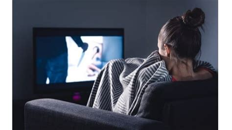 4 Manfaat Menonton Film Horor Salah Satunya Sebagai Penghilang Stres