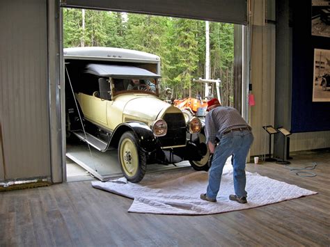 Fountainhead Antique Auto Museum New Museum Exhibit Extreme Motoring