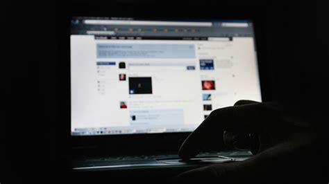 Political Facebook Posts Don't Change Minds, Study Says | Mental Floss