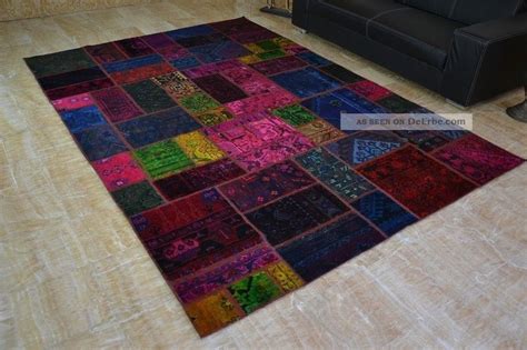 Patchwork carpets are made from older carpet pieces that have been cut and stitched together by hand with a sewn on backside that provides additional support. Patchwork Vintage Teppich Handgeknüpft Orient Handmade Rug ...