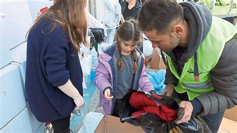 Merkez üssü sivrice olan elazığ'da gerçekleşen 6.8 şiddetindeki deprem sonrası 31 vatandaşımız hayatını kaybetti, 1556 kişi yaralandı. Elazığ depremi için dev yardım hareketi - SacitAslan.com