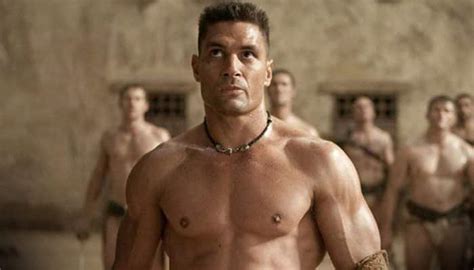 Omg They Re Naked Manu Bennett And The Gladiators Of Spartacus Blood