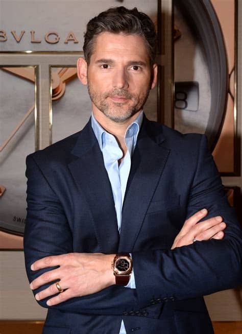 Stabbed in the chest with a sword at the end of a fight with brad pitt. Eric Bana Net Worth - Celebrity Sizes