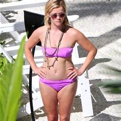 Reese Witherspoon Frumpy Old Lady Bikini Pics
