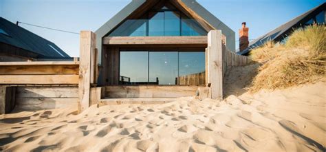The blue house now comes with a smokeless fire pit and pizza oven for guests to enjoy those long warmer days. The Blue House | Camber Holiday Cottages