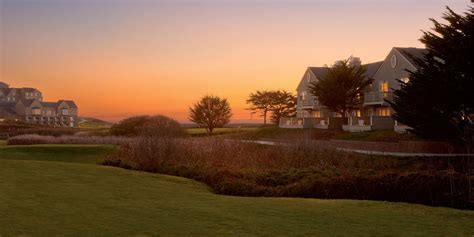 Maybe you would like to learn more about one of these? The Ritz-Carlton, Half Moon Bay in Half Moon Bay, California