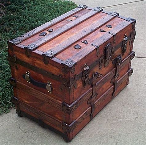 Image Result For Antique Trunk Trunks And Chests Old Trunks Vintage