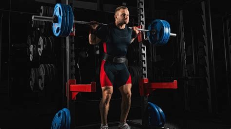 How To Wear A Weightlifting Belt To Lift More Weight Safely Barbend