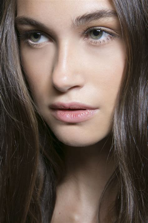 8 Ways To Get Natural Looking Makeup Stylecaster