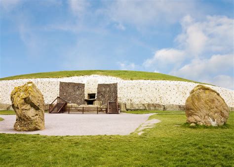Explore Newgrange And The Boyne Valley Audley Travel