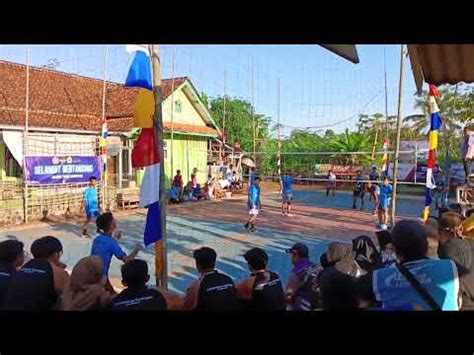 Volley Ball Dalam Rangka Hut Ri Rw Sirnamulya Vs Rw Balong Youtube